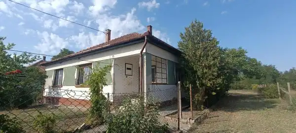Eladó családi ház, Kunbábony 3 szoba 120 m² 24.9 M Ft
