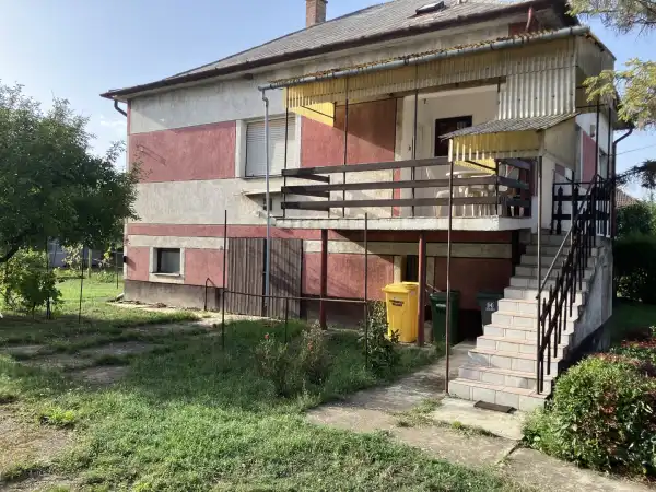 Eladó családi ház, Kunmadaras 3 szoba 120 m² 21 M Ft