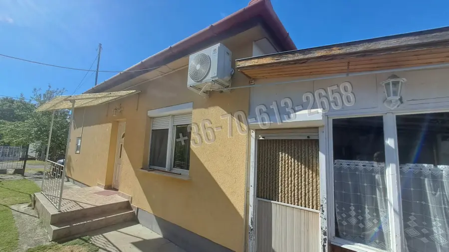 eladó családi ház, Lábatlan