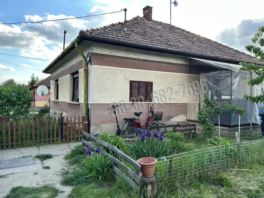 eladó családi ház, Lajosmizse