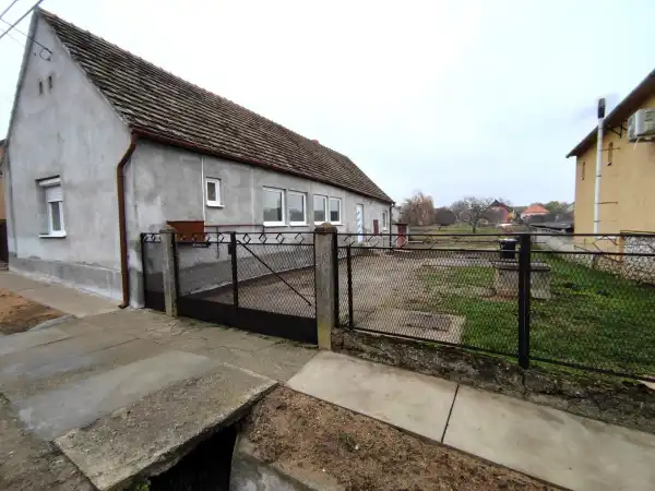 Eladó családi ház, Lánycsók 3 szoba 93 m² 28.5 M Ft