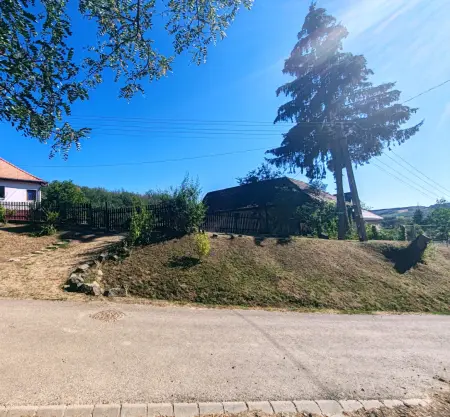 Eladó családi ház, Legénd 2+1 szoba 68 m² 28 M Ft