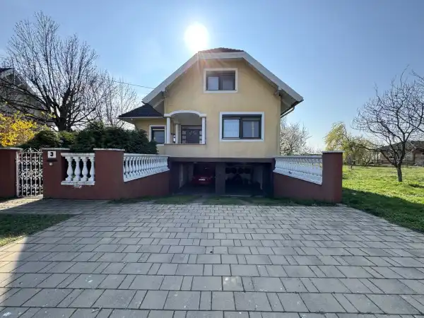 Eladó családi ház, Levél 5 szoba 157 m² 99 M Ft