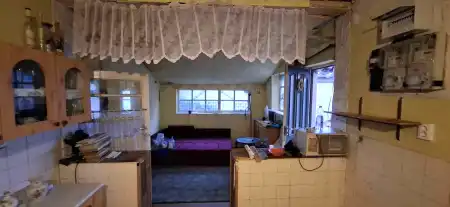 eladó családi ház, Lőrinci