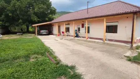 Eladó családi ház, Markaz 3 szoba 75 m² 52 M Ft