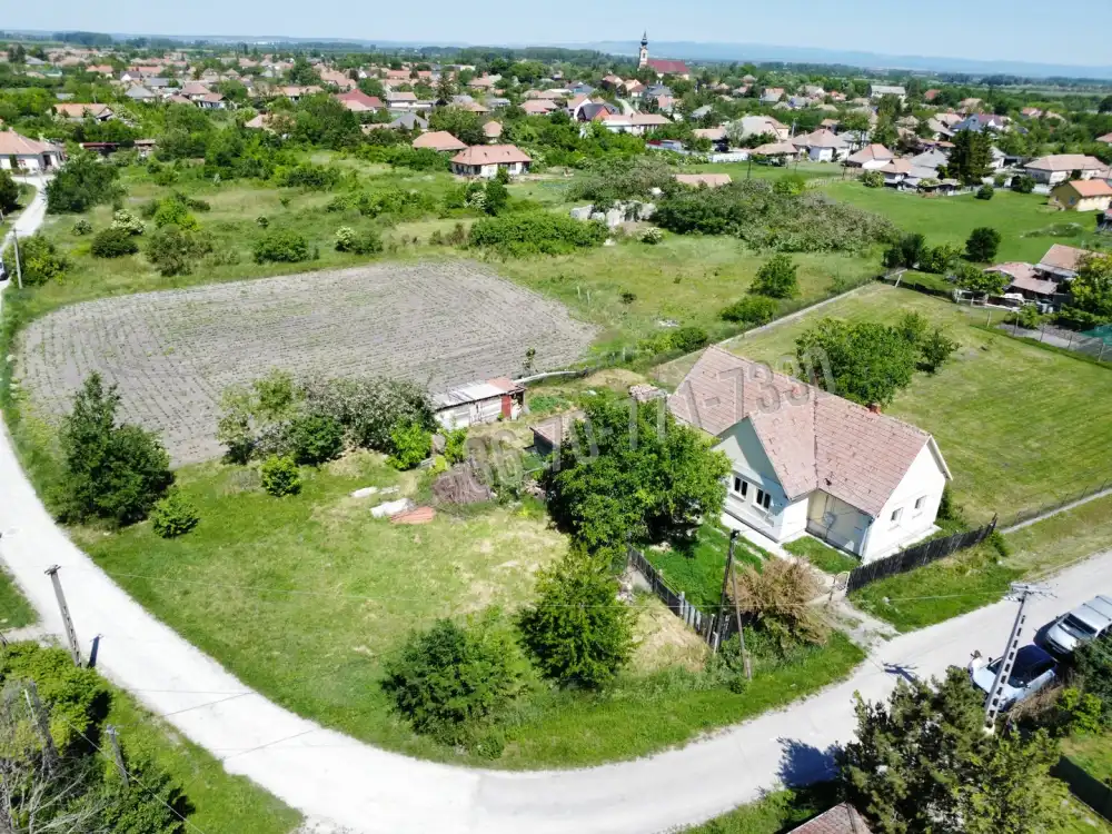 Heves megye - Mezőtárkány