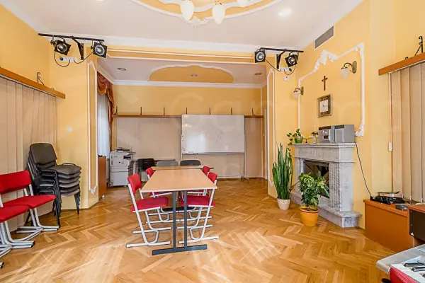 Eladó családi ház, Miskolc 7 szoba 300 m² 208 M Ft