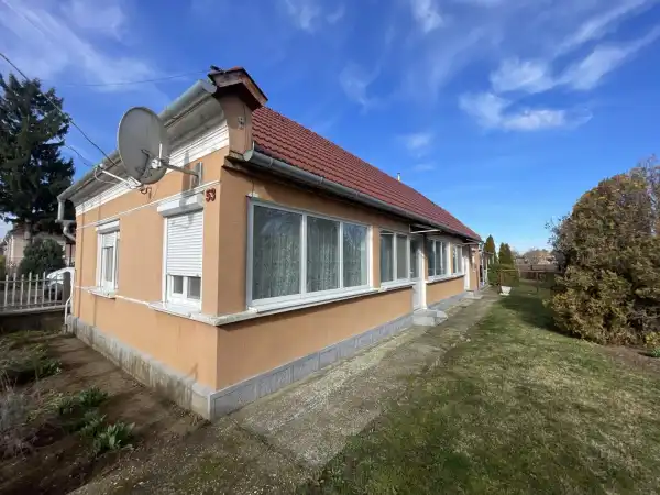 Eladó családi ház, Mocsa 3 szoba 85 m² 29.5 M Ft