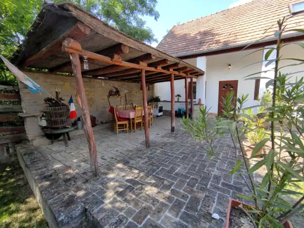 Eladó családi ház, Mohács 3 szoba 150 m² 28.9 M Ft