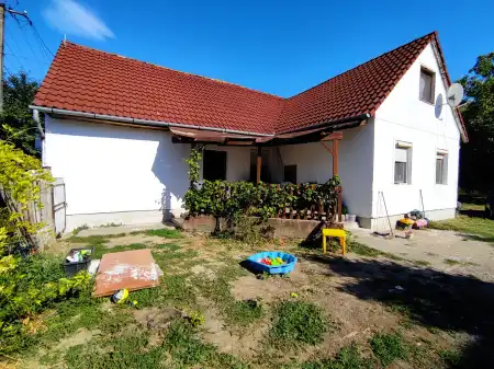 eladó családi ház, Mohács