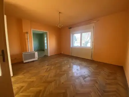 eladó családi ház, Monor