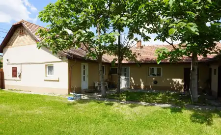 eladó családi ház, Mórahalom
