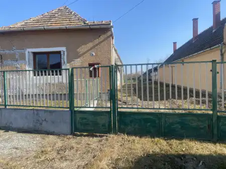 eladó családi ház, Nagyigmánd