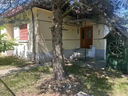 eladó családi ház, Nézsa