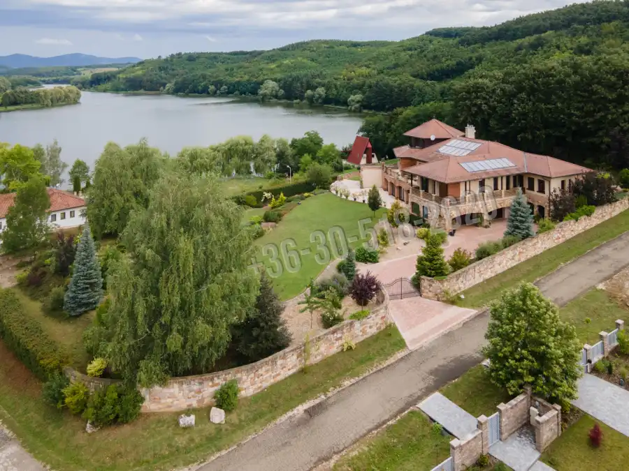 eladó családi ház, Nőtincs