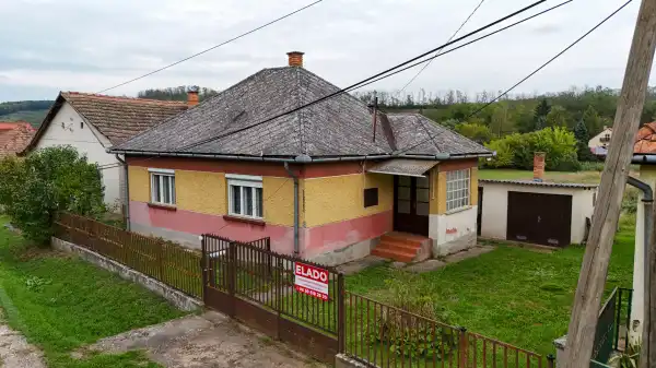 Eladó családi ház, Nőtincs 3 szoba 71 m² 31.99 M Ft