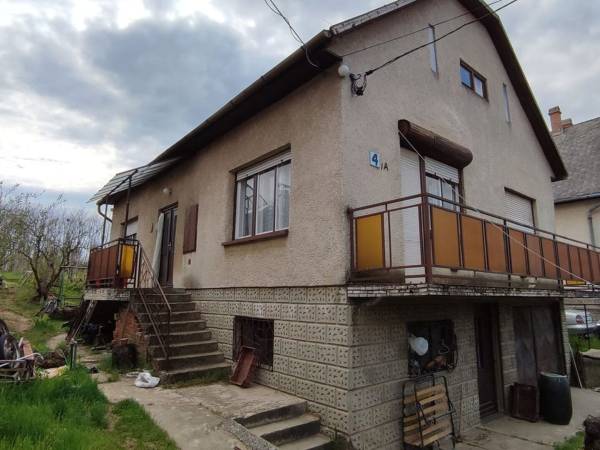 eladó családi ház, Őrbottyán