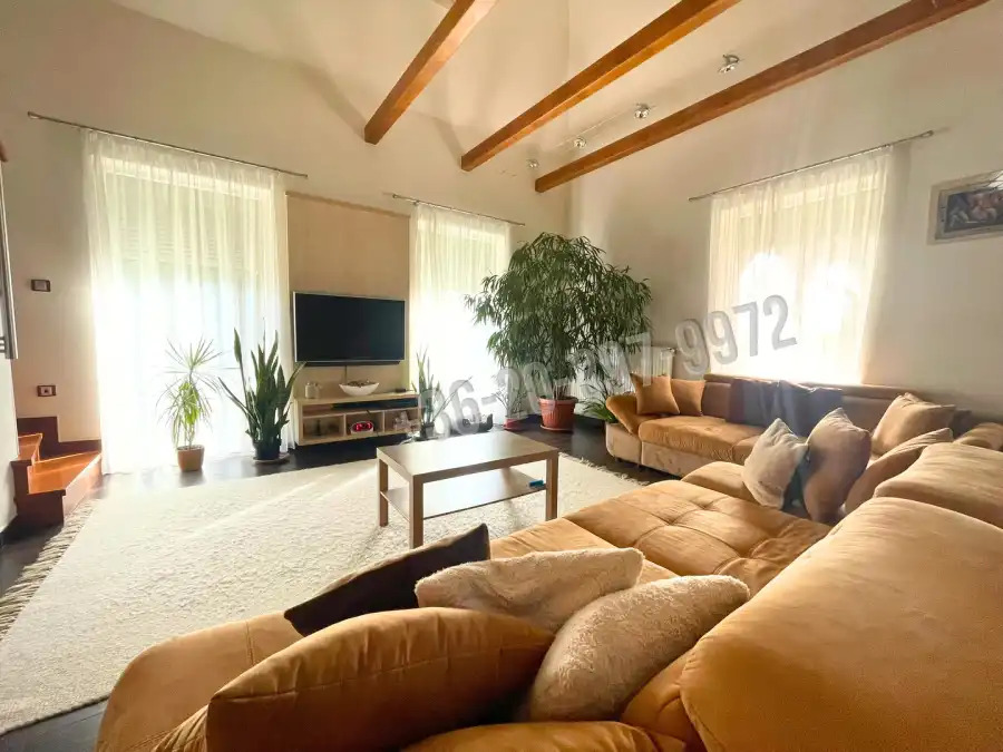 eladó családi ház, Őrbottyán