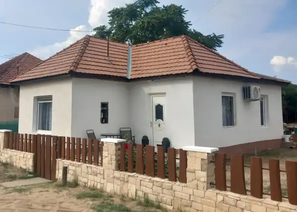 Eladó családi ház, Örkény 2 szoba 60 m² 28.9 M Ft