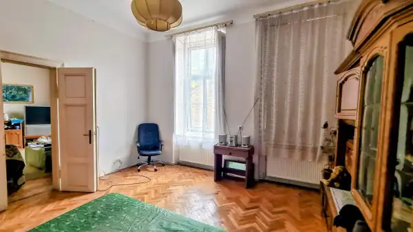 Eladó családi ház, Paks 5 szoba 146 m² 49.9 M Ft