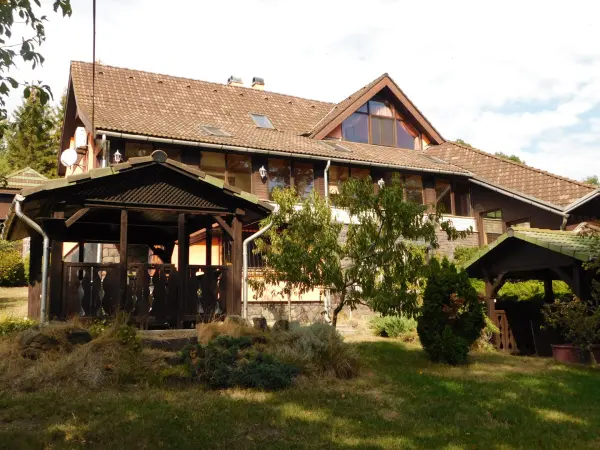 Eladó családi ház, Parád 8+1 szoba 427 m² 110 M Ft