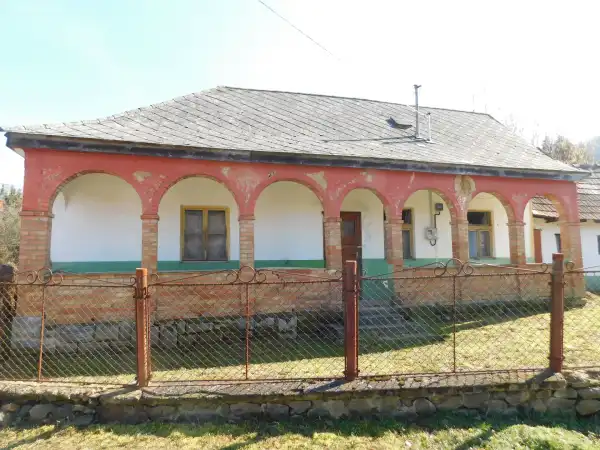 Eladó családi ház, Parád 1+1 szoba 60 m² 22.9 M Ft