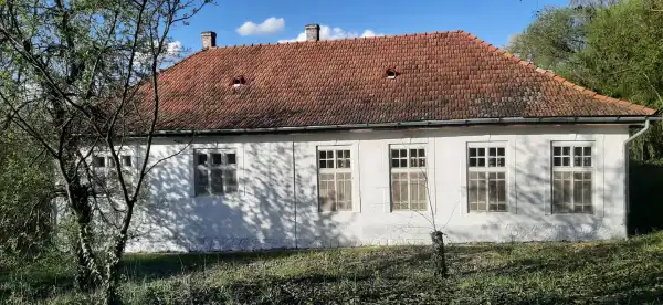 Eladó családi ház, Pere 4 szoba 178 m² 23.99 M Ft