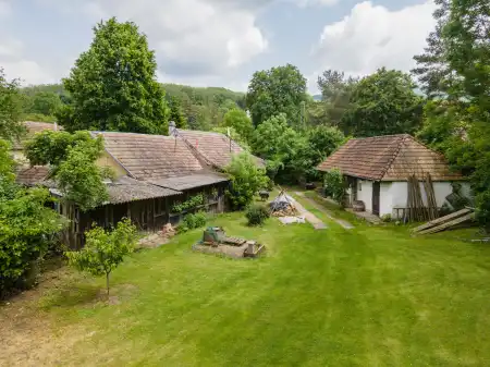 Eladó családi ház, Perőcsény 1 szoba 40 m² 120 M Ft