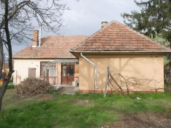 Eladó családi ház, Pilis 3 szoba 70 m² 31.99 M Ft