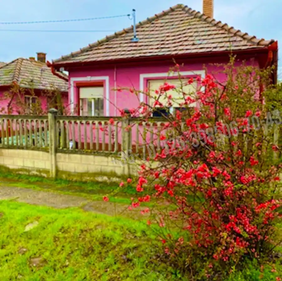 eladó családi ház, Pilis