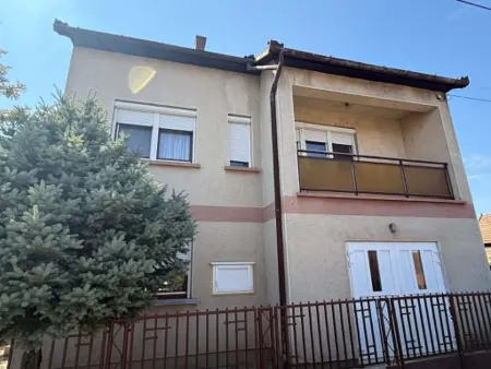 Eladó családi ház, Püspökladány 5 szoba 145 m² 63.5 M Ft