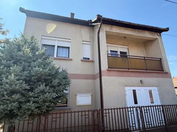 Eladó családi ház, Püspökladány 5 szoba 165 m² 63.5 M Ft