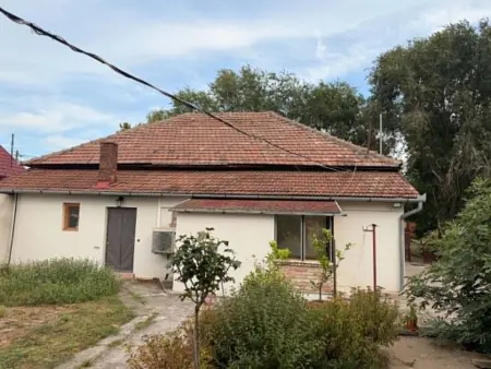 Eladó családi ház, Püspökladány 2+1 szoba 90 m² 64 M Ft