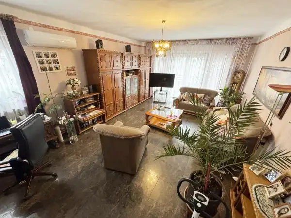 Eladó családi ház, Ráckeve 3 szoba 220 m² 84.9 M Ft