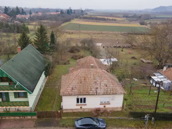 Eladó családi ház, Romhány 3 szoba 94 m² 17.9 M Ft