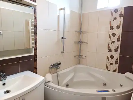 eladó családi ház, Salgótarján