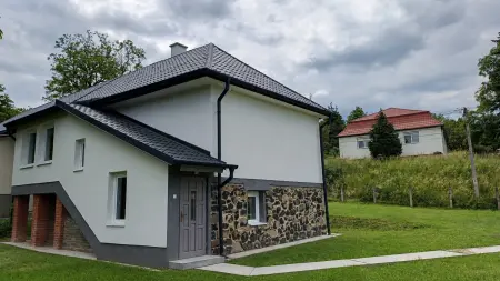 eladó családi ház, Salgótarján