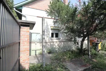 eladó családi ház, Sándorfalva