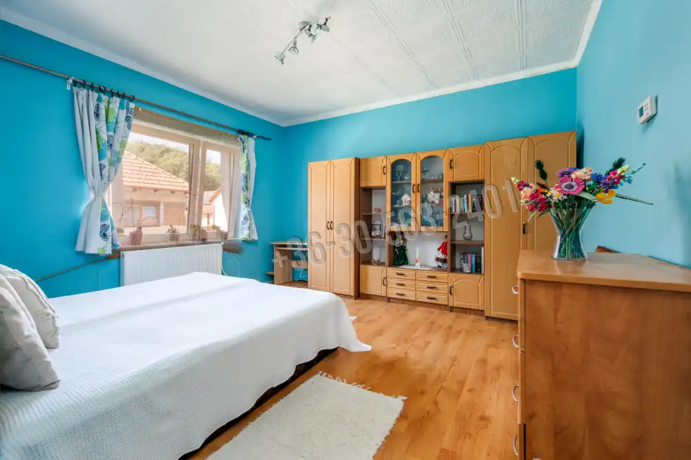 Komárom-Esztergom megye - Sárisáp