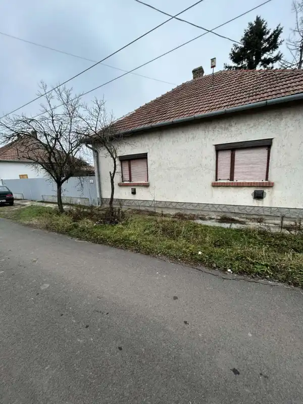 Eladó családi ház, Sarkad 3 szoba 80 m² 6.5 M Ft