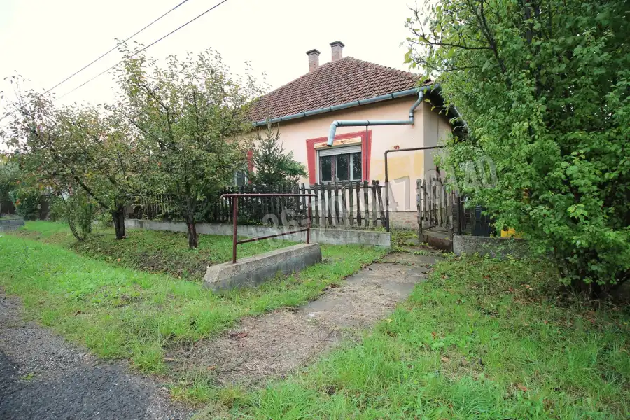 eladó családi ház, Sarkad