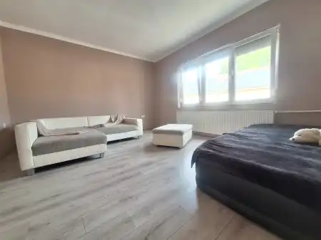 eladó családi ház, Siklós