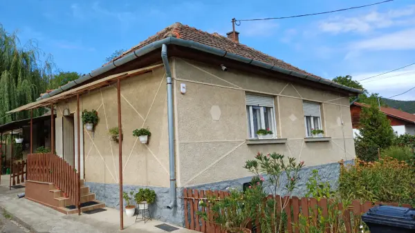 Eladó családi ház, Somoskőújfalu 4 szoba 100 m² 21.99 M Ft