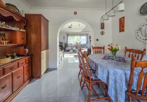 Eladó családi ház, Sopron 5 szoba 150 m² 142.9 M Ft
