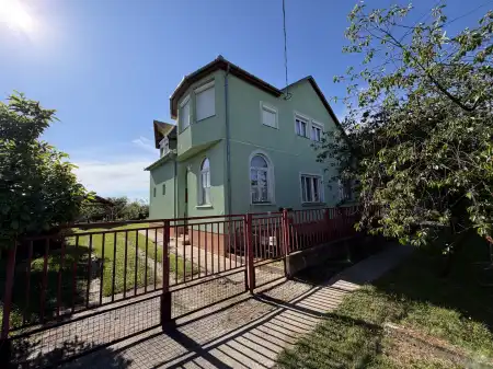 Eladó családi ház, Sormás 4+3 szoba 165 m² 69 M Ft