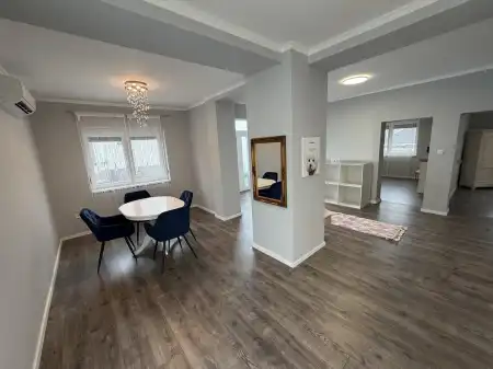 Eladó családi ház, Surd 2 szoba 90 m² 36 M Ft