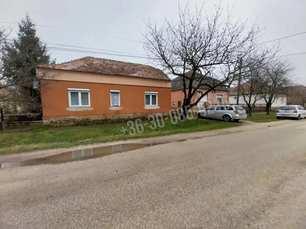 Komárom-Esztergom megye - Szákszend