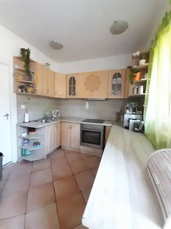 Eladó családi ház, Százhalombatta 4+1 szoba 140 m² 115 M Ft
