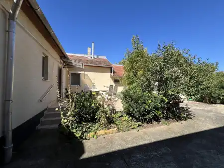 eladó családi ház, Székesfehérvár