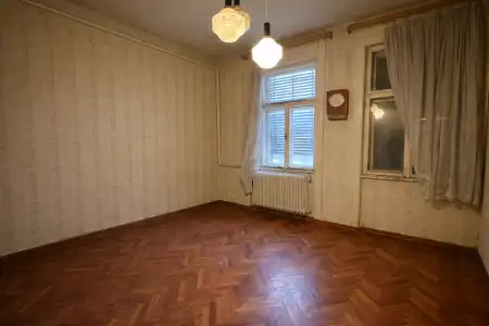 eladó családi ház, Székesfehérvár